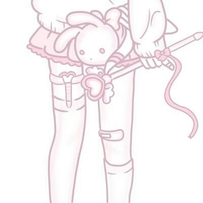 白鹿蕾丝露肩